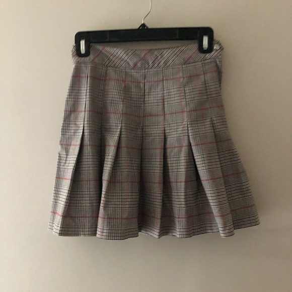 H&M | Skirts | Hm Plaid Pleated Skirt | Poshmark